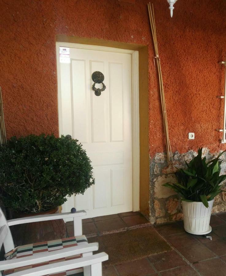 Paz Rural A Una Hora De Madrid Hontoba Buitenkant foto