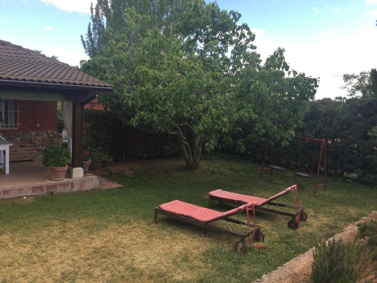 Paz Rural A Una Hora De Madrid Hontoba Buitenkant foto